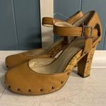 Calvin Klein VENTURE Women's Strappy Tan Leather Studded High Heel Shoes 8 M Photo 1