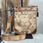 Coach 10148 Vintage Y2K Optic Tan Brown Signature Swing Bag Crossbody Bag Photo 2