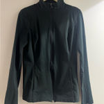 Under Armour  Zip Up Jacket Photo 0