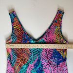 Lilly Pulitzer  Womens Gigi V-Neck Tank Top in Electric Feel Sz XS Vacation Beach Photo 8