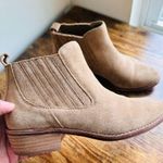 Gianni Bini  Stand-Bye Suede Ankle Boots - Size 5.5 Sahara Sand - Like New Photo 4