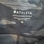Athleta  ultimate camo 7/8 tight size medium black Camouflage Leggings no flaws! Photo 2