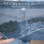 Canyon River Blues  14 Modern Skinny Stitched Pockets Cutoff Jeans Shorts Photo 3