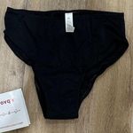 Leovq Black High Photo 0