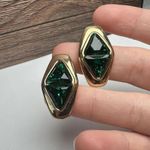 Swavorski Swarovski Crystal Green Gold Tone Stud Pierced Earrings (Swan Marked) Photo 12