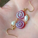 Handmade boho grunge fairy whimsical funky style quality Czech glass swirl pearl dangle earrings🌀⭐️ Photo 5