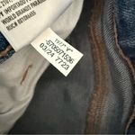 AE American Eagle Shorts Women's Jean Denim Mom Shorts Distressed SZ 8 Blue Photo 6