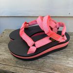Teva  1008844 Universal Platform Strap Sandal Pink White Stripe Womens 8 Photo 2