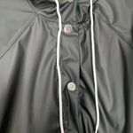 H&M - black rain slicker Photo 2