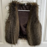 Divided  faux fur sleeveless vest size 6 Photo 0