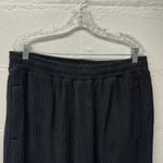 Gymshark NWOT Cord Pants Photo 2