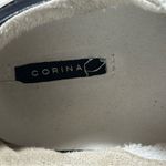 Corina Women’s Size 41 10.5 Taupe White Navy Blue C Distressed Low Top Sneakers Gray Photo 8
