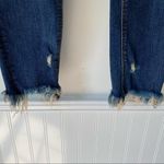 ZARA  Mid Rise Frayed Skinny Jeans size 6 Photo 4