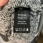 POL  Women's Small Gray/White Marled Knit Long Sleeve Cropped Sweater‎ SMALL Photo 3