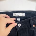 Abercrombie & Fitch A&F • Curve Love The ‘90s Relaxed Jean High Rise black distressed ripped Photo 5