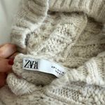 ZARA Ecru Hooded Cable Knit Arm Warmers Cream Size Small Photo 4