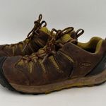 Keen  Women's Bryce Leather Low Hiking Shoes Size 7 Photo 4