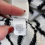 Gap  Womens XS Cable Knit Crew Neck Striped Sweater Photo 10