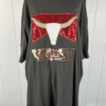 White stitch Morgan Wallen embroidered sequin T Photo 0