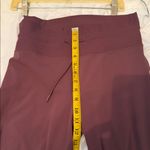 Vuori Daily Jogger in Burgundy Size Large VW418 Red Photo 8