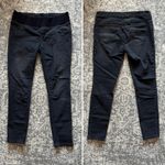 Old Navy  Rockstar Maternity Skinny Jeans Photo 3