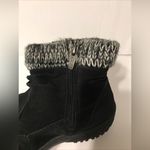 Khombu Laura leather black water repellant booties women size 9M Photo 10