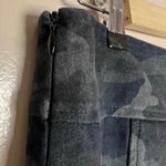 Drew CLEARANCE! Charcoal Camo Faux Suede Skirt Size 6 EUC Photo 3