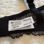 Wacoal  34B Embrace Lace Black & White Floral Bra Underwire Unlined 65191 Photo 5