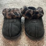 UGG cheetah print slippers Photo 0
