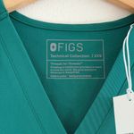 FIGS  Women's Catarina One Pocket Scrub Top in Hunter Green, Size XXS Photo 9