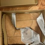 UGG Brand new  Boots Classic Short II Photo 2