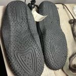 Women’s NWT Size 5 Black Sunville Water Shoes Photo 3