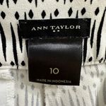 Ann Taylor  Pleated Dressy Shorts in Black & White Geometric Pattern Sz 10 Large Photo 8