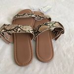Old Navy New  two straps flat sandals, women size 7 Photo 7