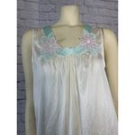 American Vintage NWT Vintage Gilead Satin White Gightgown Pink flower applique size medium Photo 10