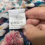 None Floral print kimono/cover up.‎ Size medium Photo 5