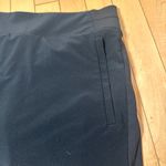 Athleta  Brookline Mid Rise Skort Golf Tennis Active Skirt - size 8 Black Photo 2