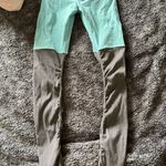 Alo Yoga ALO Legging Photo 0