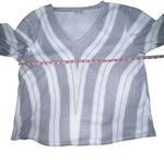 MissLook Gray & White Striped V Photo 3