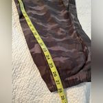 Athleta Camo Farallon Jogger Pants NWT! Sz 26 Photo 7