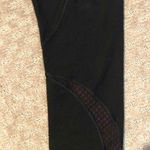 Lorna Jane Mint condition  cropped leggings. Black and burgundy. Sz S Photo 3