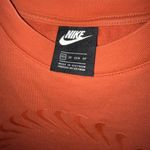 Nike Women’s Sienna/Healing Orange Crewneck SIZE XS (Fits up to a Large!) Photo 6