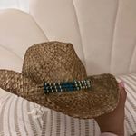 Neutral cream brown cowgirl hat with beading Photo 3