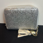 Small Credit Card Wallet Silver Photo 0
