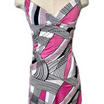 Have pink black and white sleeveless dress Photo 0
