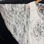 Lavish White Lace Women’s Top Sz L Y2K Boho Fairycore Romantic Butterfly sleeves Photo 3