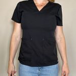FIGS  Black Scrub Top Threads for Threads Size XS Photo 3