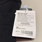 Athleta NWT  Bettona classic mini Black Skirted Leggings 2 in 1 tight CROP 25 " Photo 3