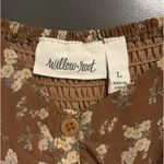 Buckle  Floral and Lace Top Photo 2