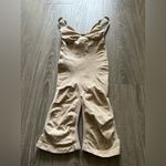 SKIMS Seamless Sculpting Mid Thigh Bodysuit Photo 3